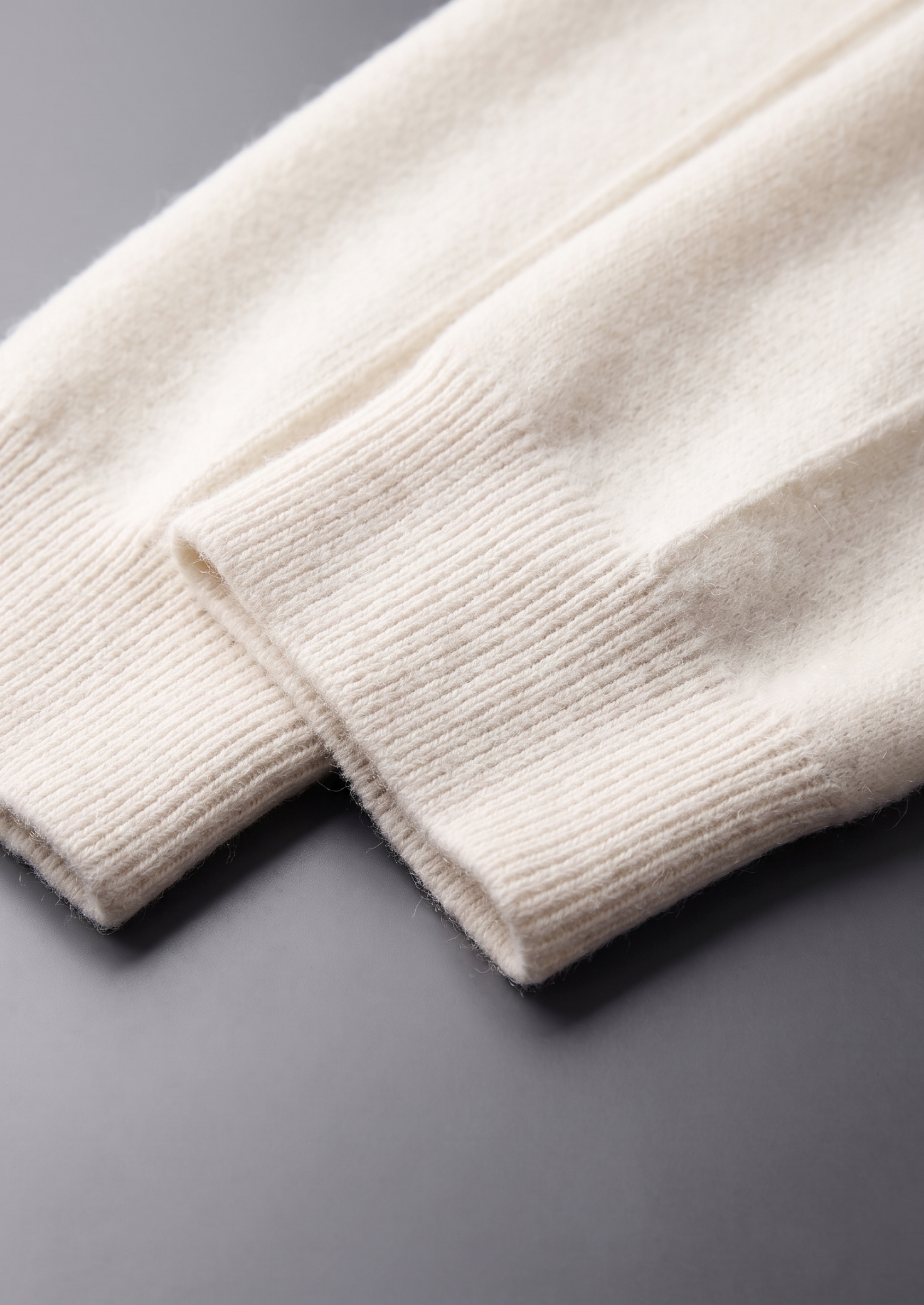 Pure Extra-Fine Merino Wool Cream White Luzzo Set | Solmar